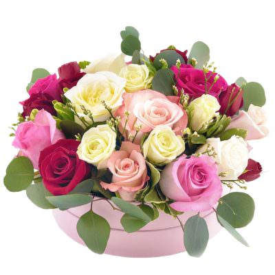 Коробка с розами «Лучи счастья»