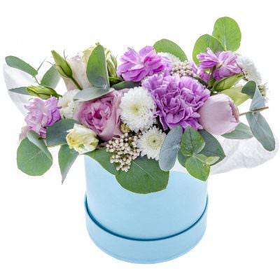 Букет в шляпной коробке «Сиреневый шепот»